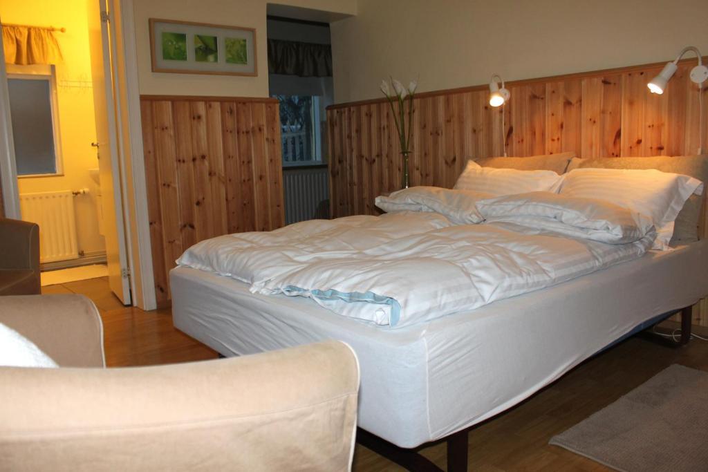 Gula Villan Guesthouse Akureyri Exterior photo